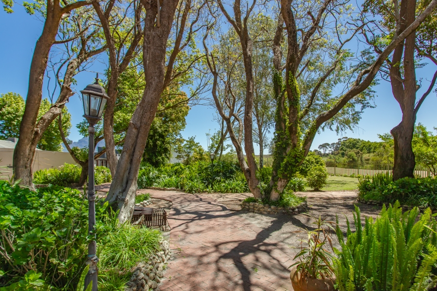 11 Bedroom Property for Sale in Franschhoek Rural Western Cape